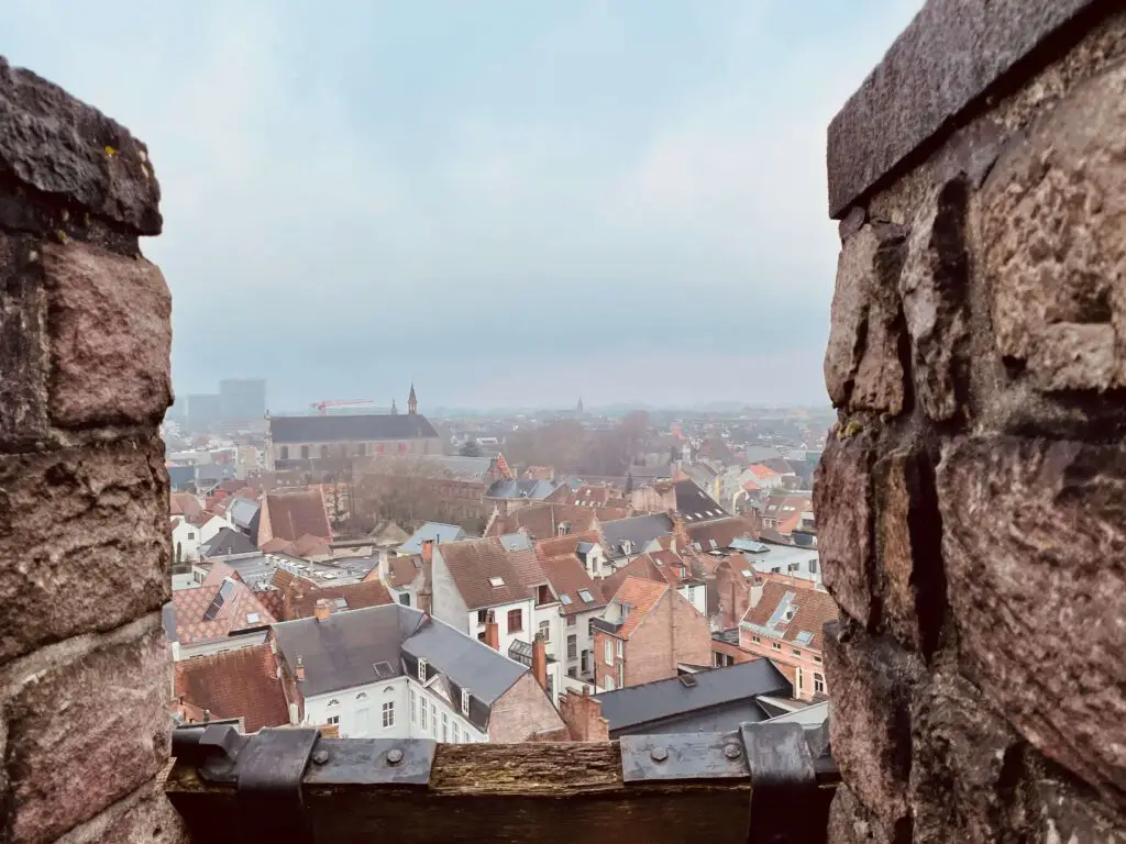 Uitzicht over de stad vanuit gravensteen