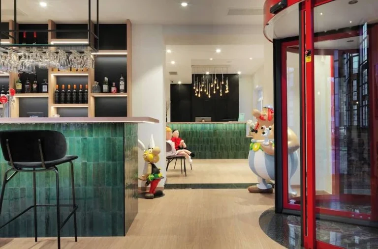 Comic Art Hotel entree