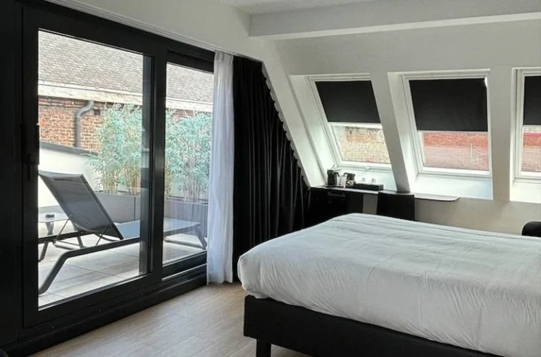 Comic Art Hotel kamer terras